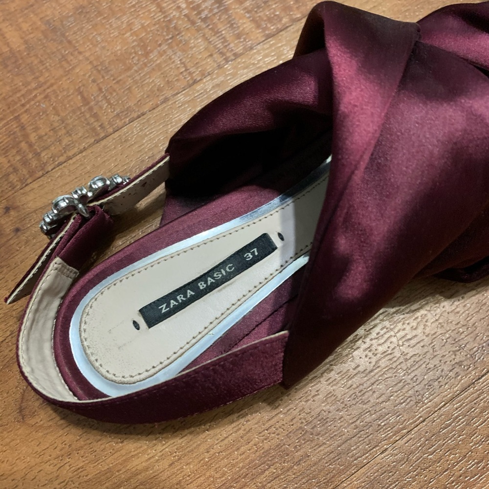 Zara - Picture 3 of 4